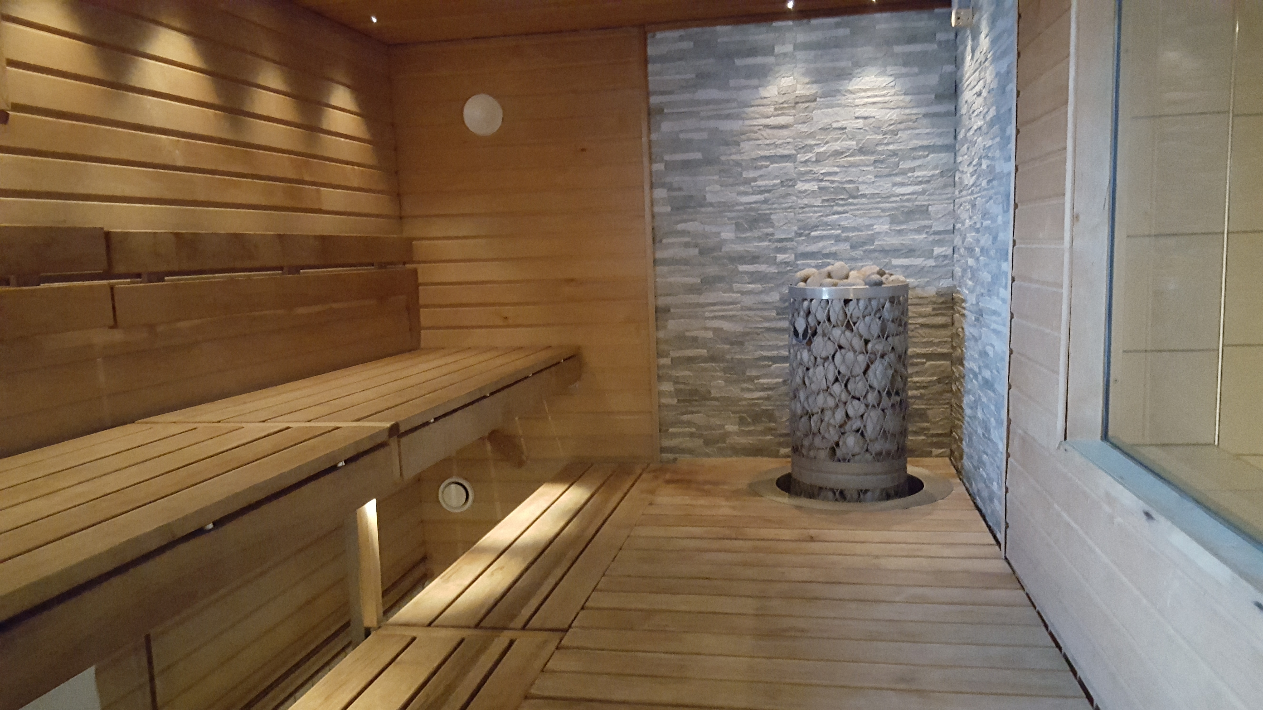 A-talon sauna.